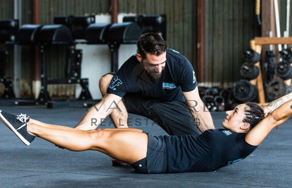 Тристаен апартамент/ Кючук Париж