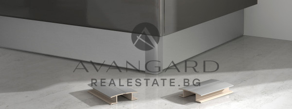 Четири стаен апартамент до ключ обзаведен